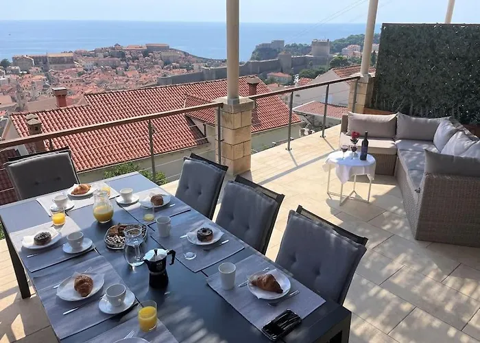 Dalmatins Milliondollar Sea View