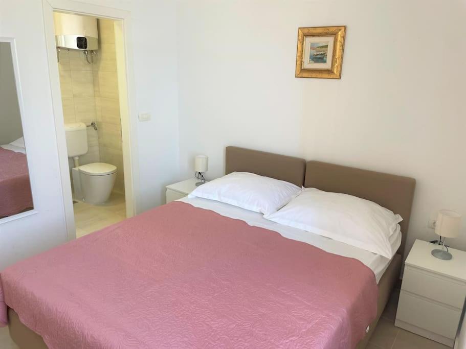 Dalmatins Milliondollar Sea View Ragusa